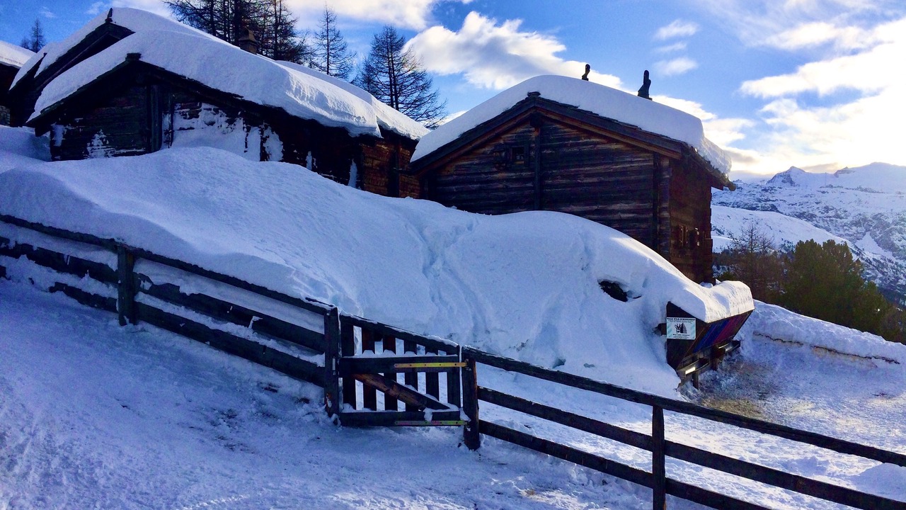 Photo of Outdoor in Taesch
