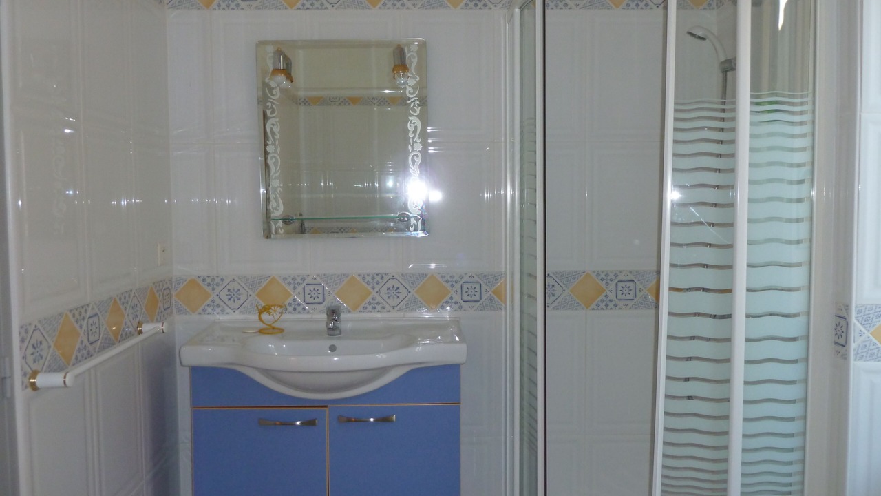 Photo of Bathroom in Saint-Paul-le-Jeune