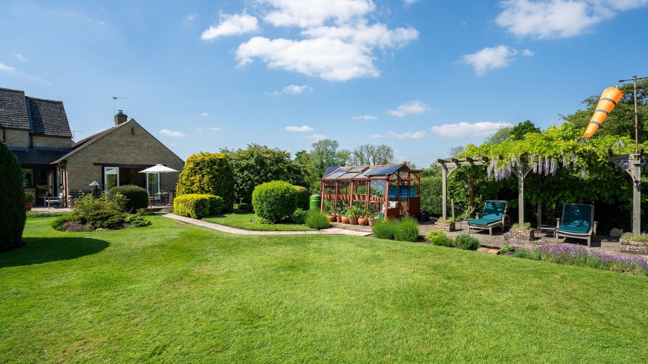 Photo of Outdoor in Broadwell