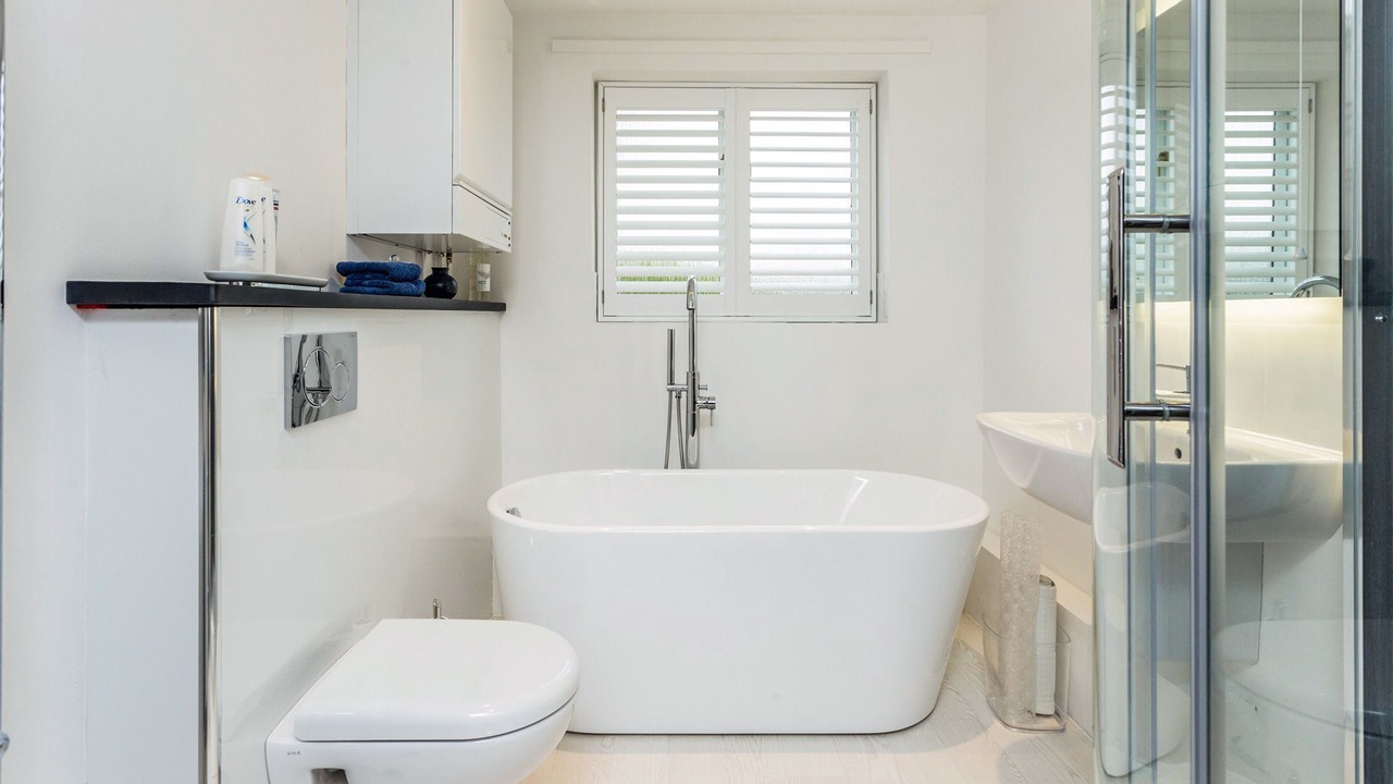 Photo of Bathroom in Broadwell
