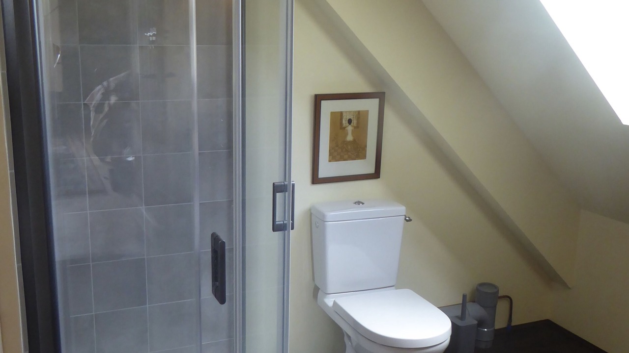 Photo of Bathroom in Chitenay