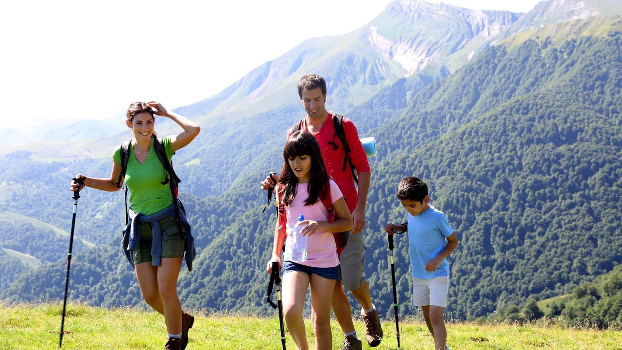 Photo of Others in Isola