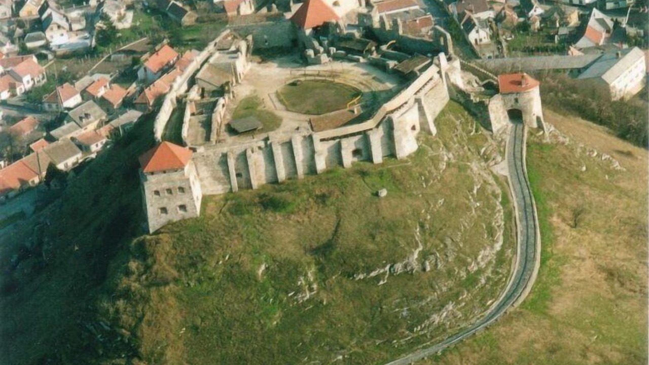 Photo of Others in Sumeg