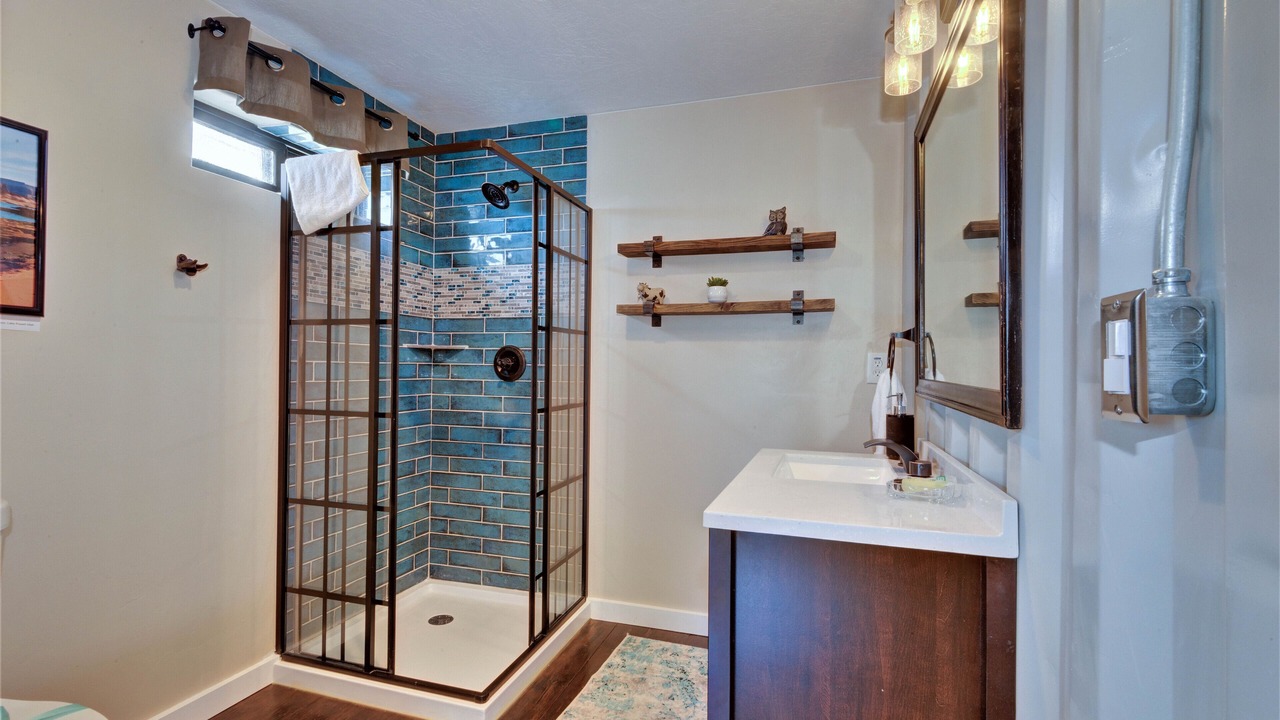 Photo of Bathroom in Glendale