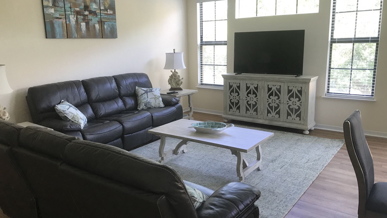 Photo of Livingroom in Desoto Acres