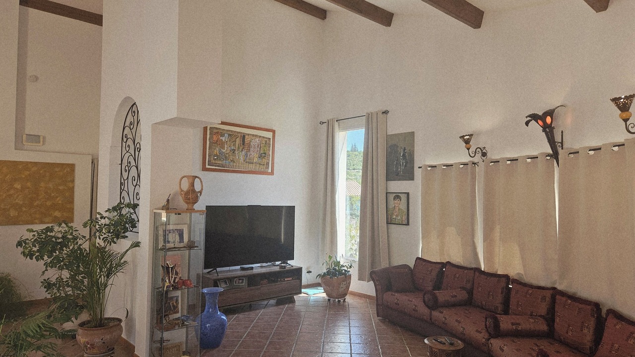 Photo of Livingroom in Herepian