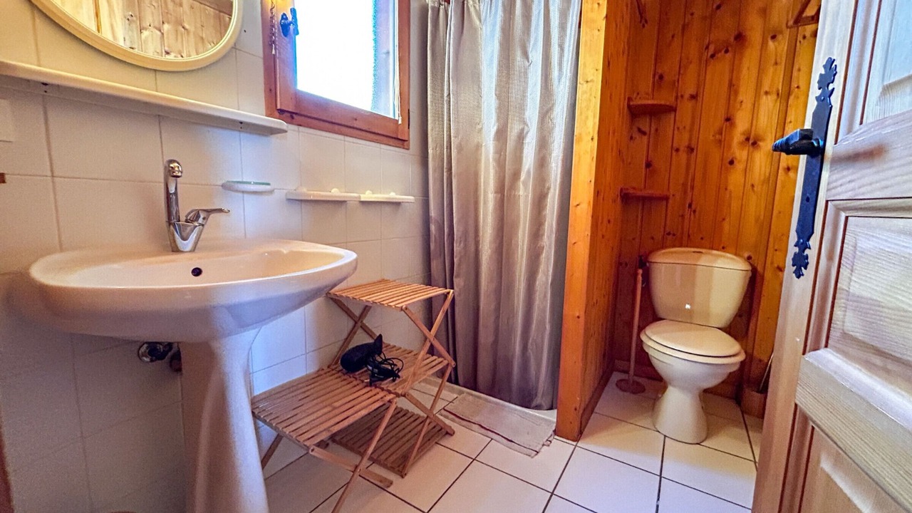 Photo of Bathroom in Bernex