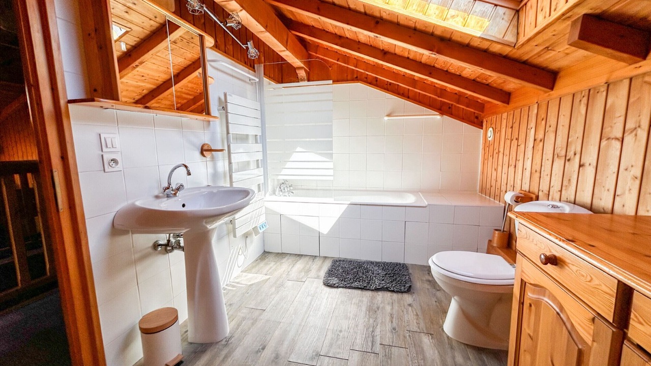 Photo of Bathroom in Bernex