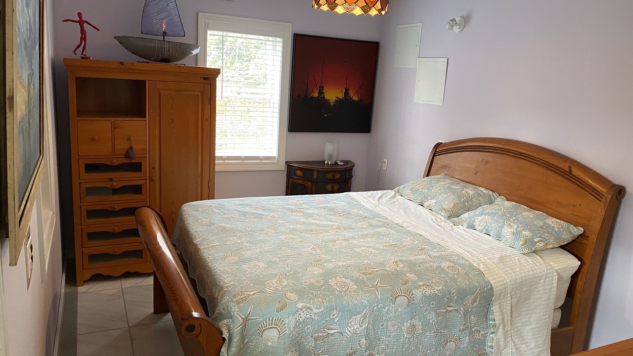 Photo of Bedroom in Southold