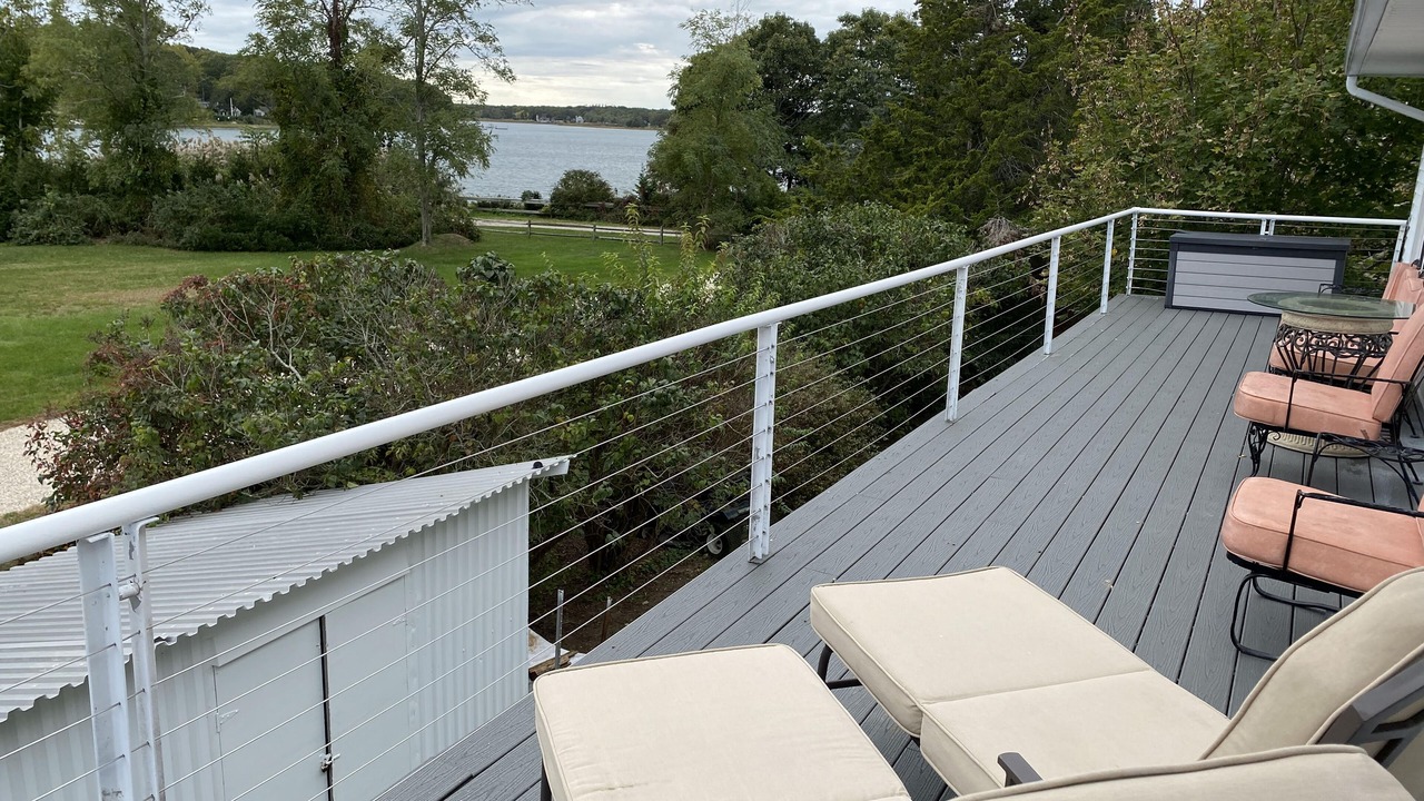 Photo of Patio Balcony in Southold