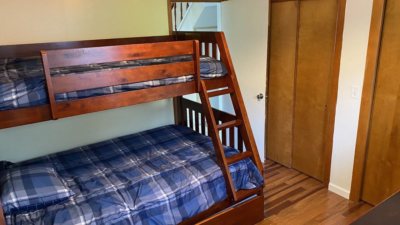 Photo of Bedroom in Southold