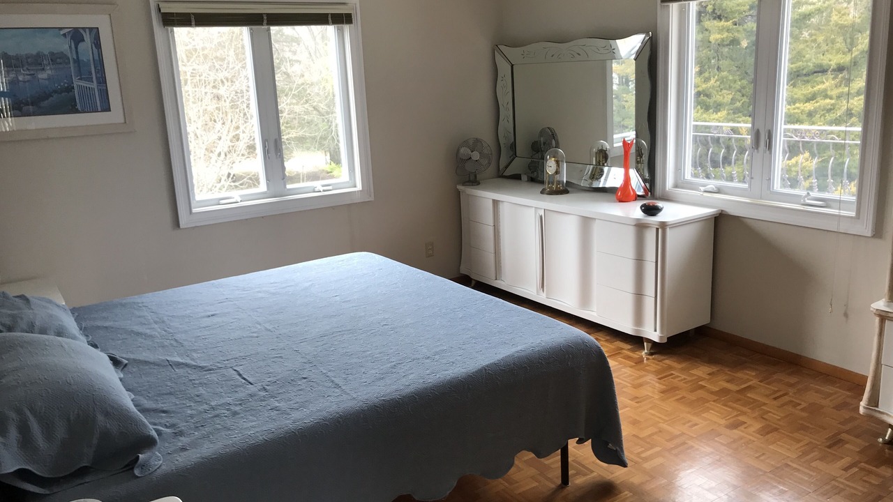 Photo of Bedroom in Southold