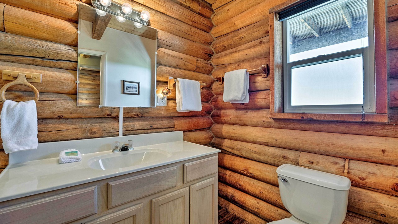 Photo of Bathroom in Spanish Valley