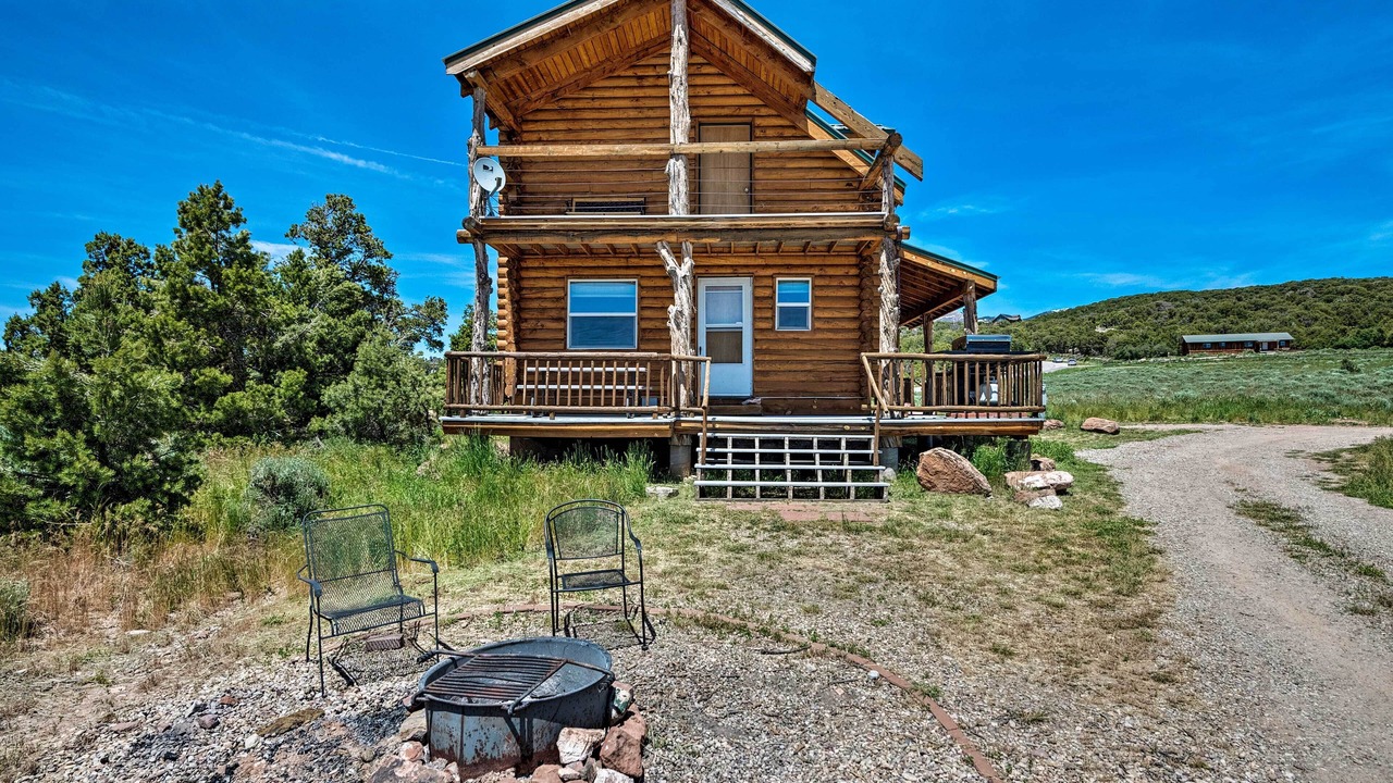 Photo of Patio Balcony in Spanish Valley