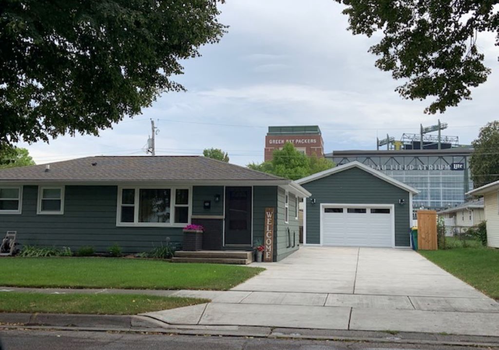 Photo of Outdoor in Green Bay