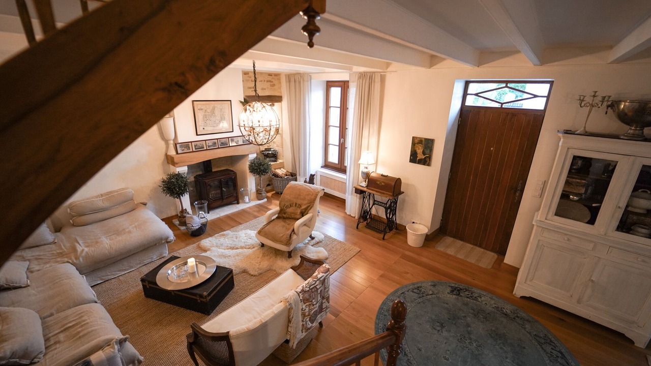 Photo of Livingroom in Beauvais sur Matha