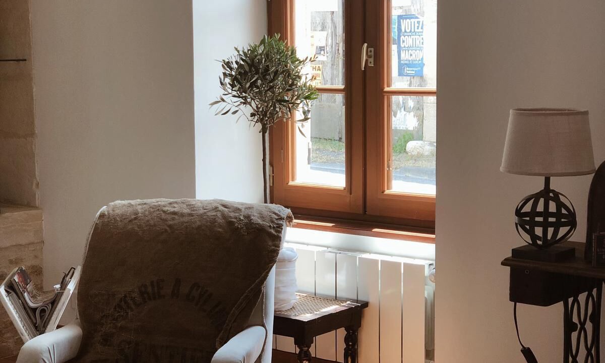 Photo of Livingroom in Beauvais sur Matha