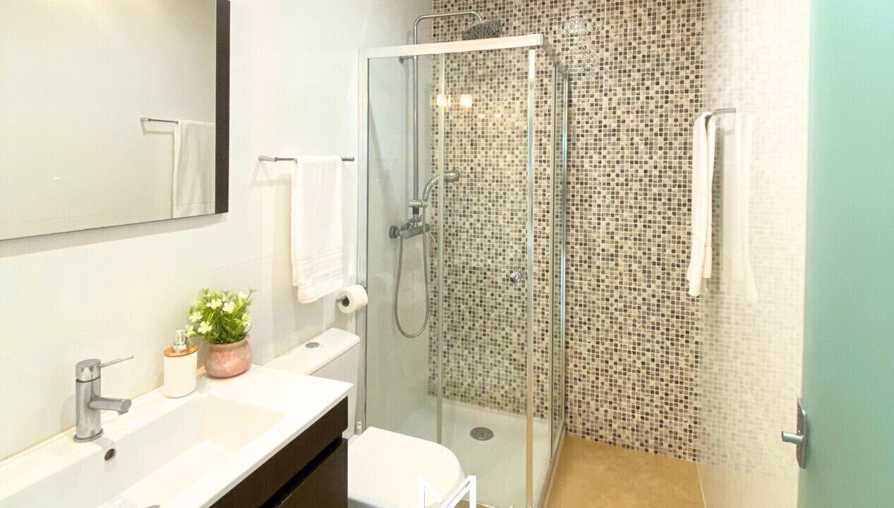 Photo of Bathroom in Rates