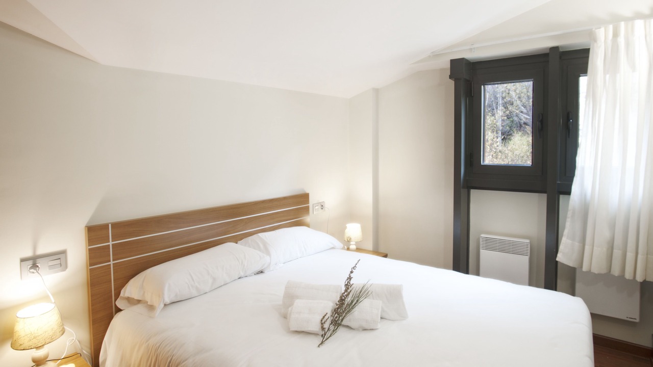 Photo of Bedroom in Incles