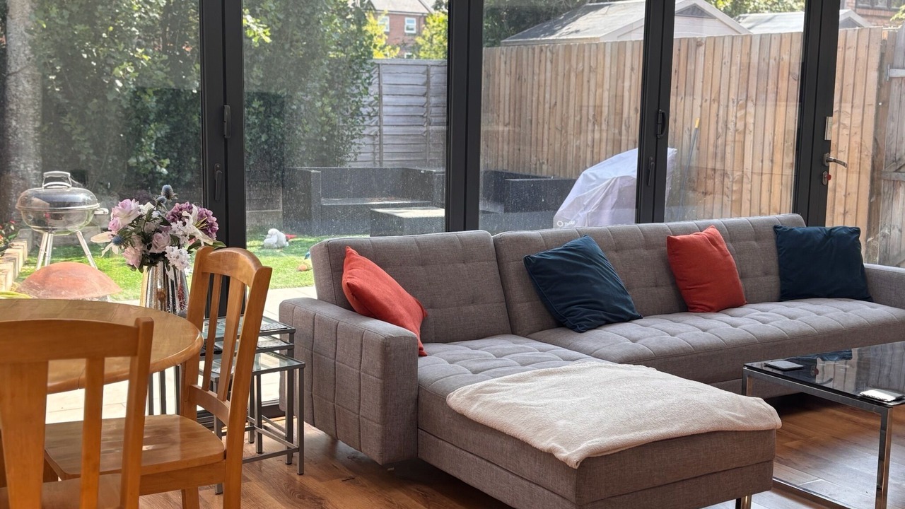 Photo of Livingroom in Atlantic Wharf