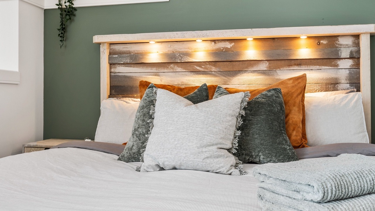 Photo of Bedroom in Eastern Hillsides