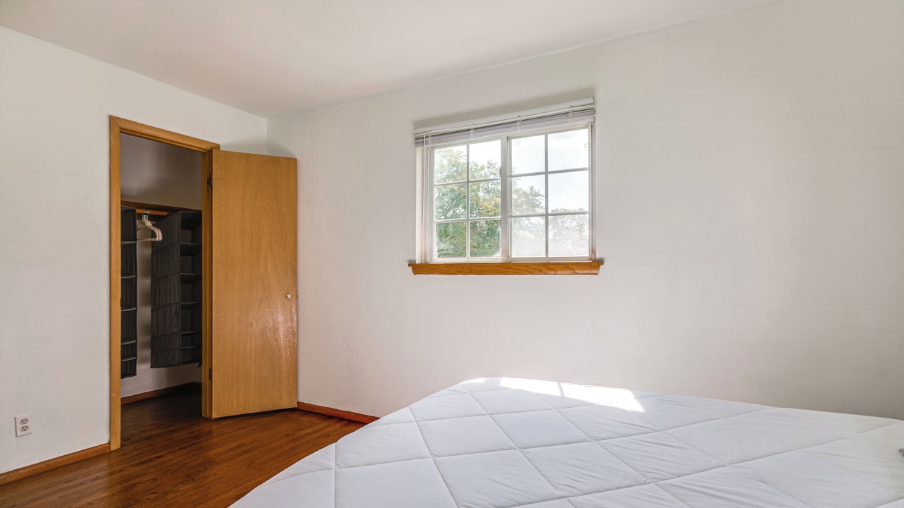 Photo of Bedroom in Menomonee Falls