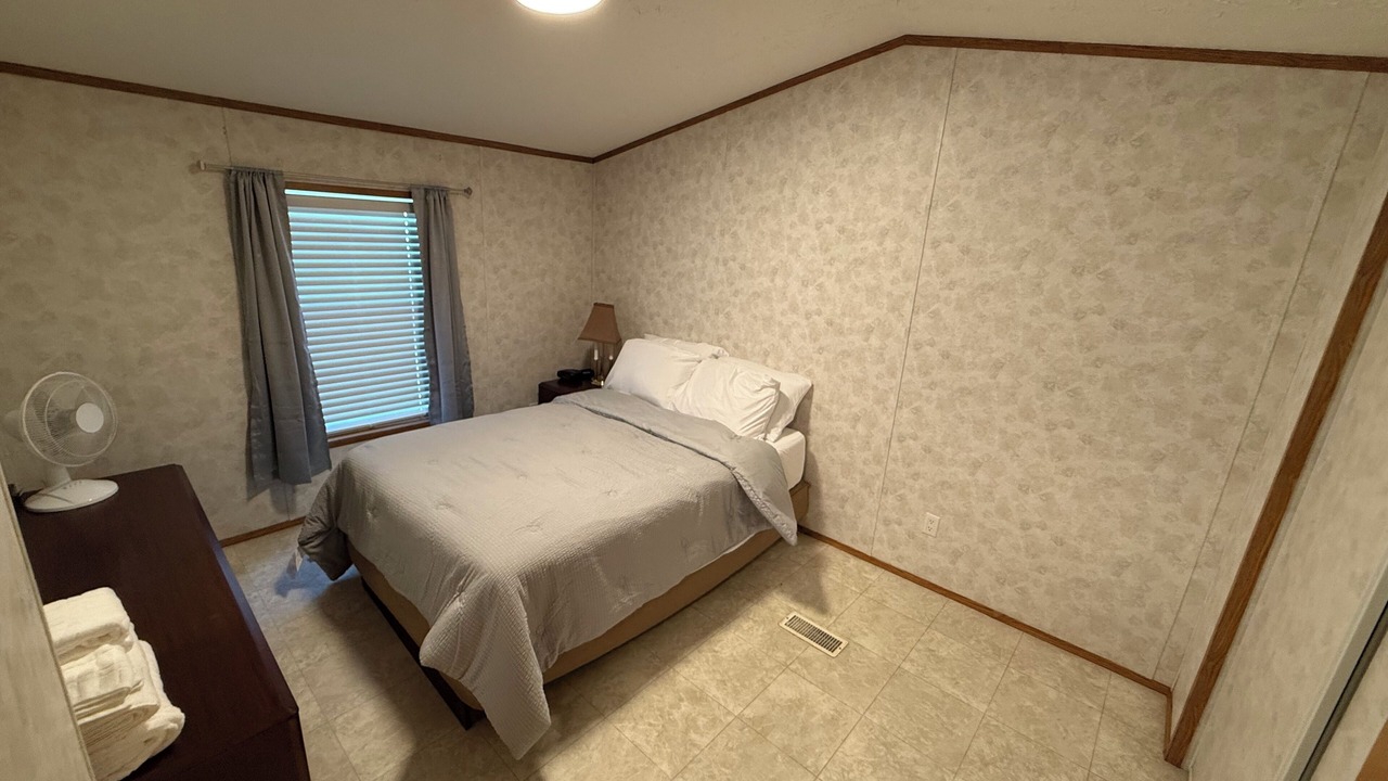Photo of Bedroom in Murphysboro