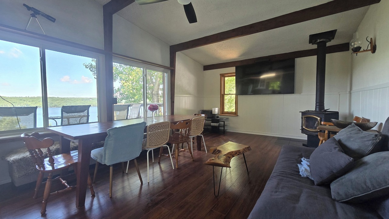 Photo of Livingroom in Armour