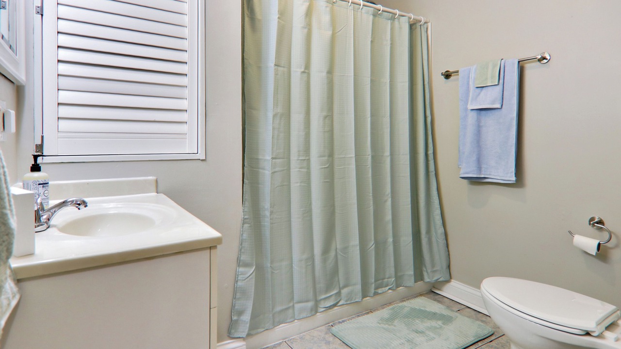 Photo of Bathroom in Lincoln
