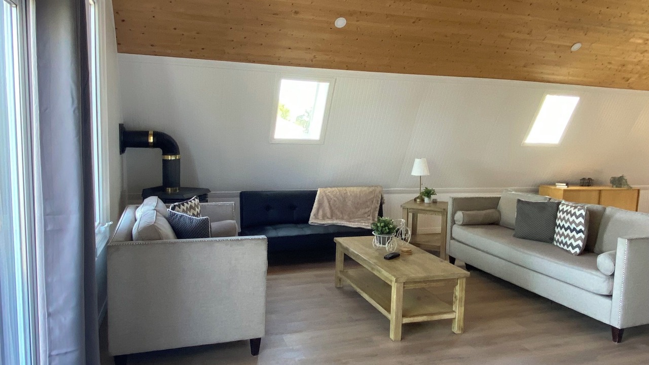 Photo of Livingroom in South-West Oxford