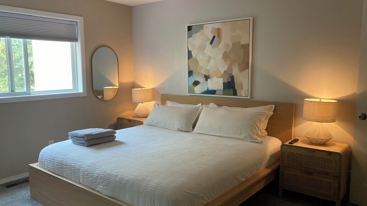 Photo of Bedroom in South Pandosy