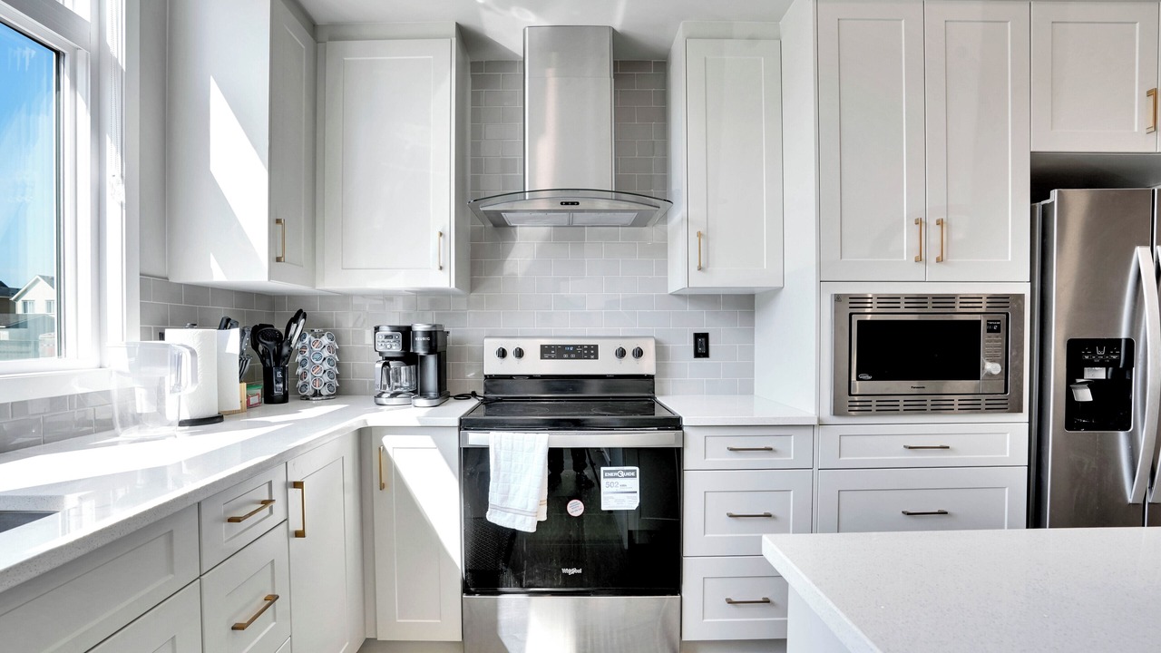 Photo of Kitchen in Southeast Calgary
