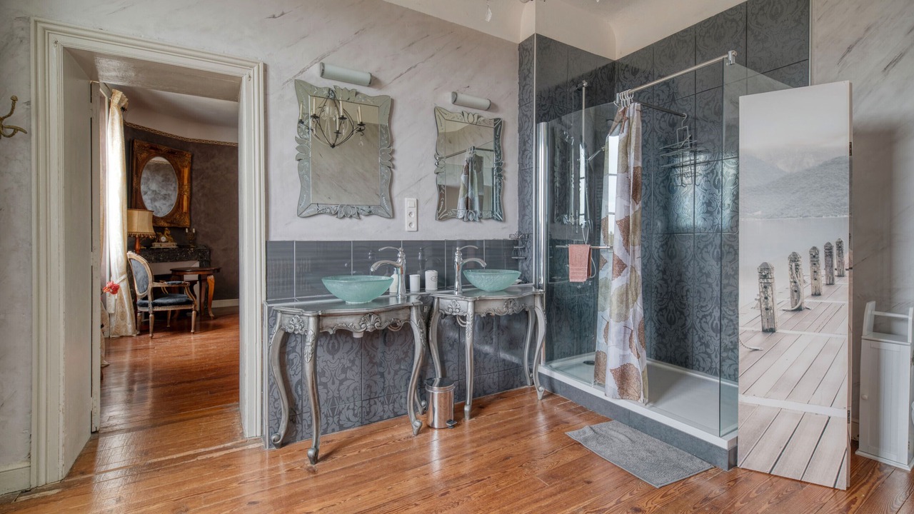 Photo of Bathroom in Souilhanels