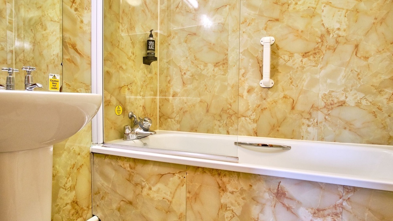 Photo of Bathroom in Tyndrum