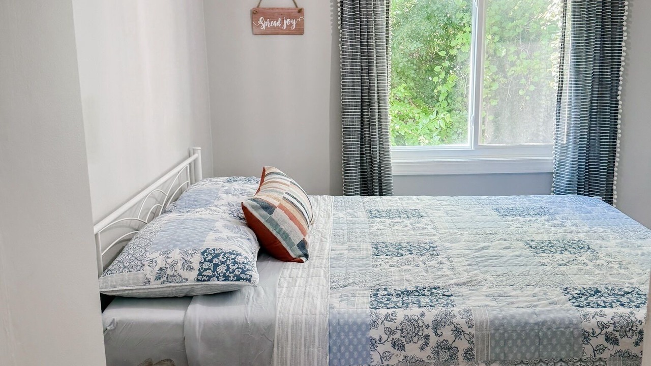 Photo of Bedroom in Birch Run Township