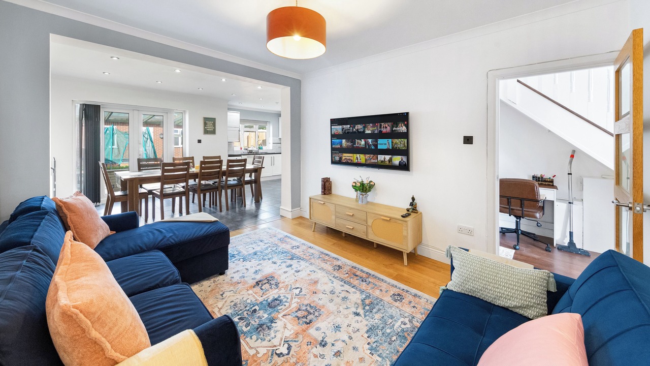 Photo of Livingroom in Harlington