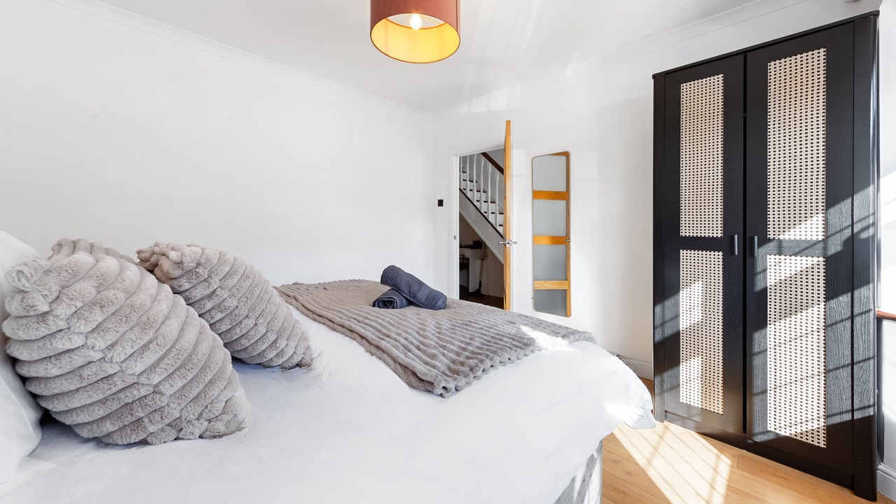 Photo of Bedroom in Harlington