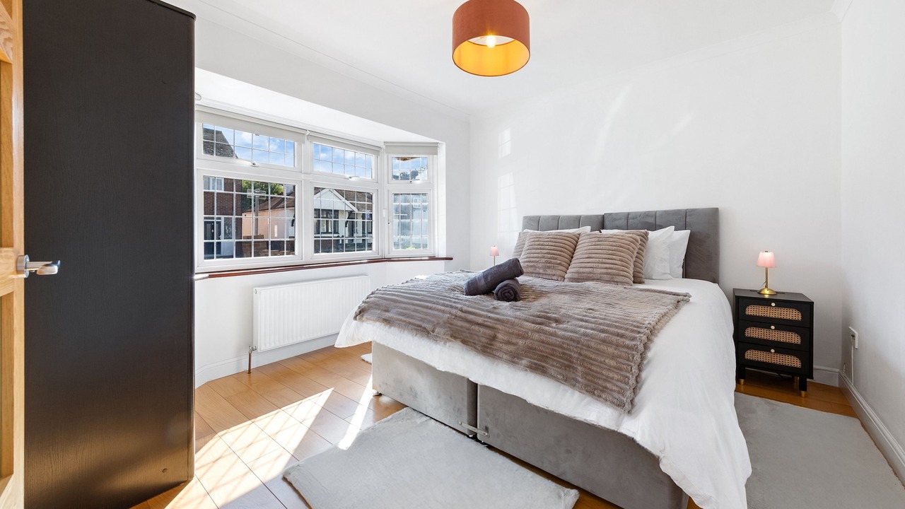 Photo of Bedroom in Harlington