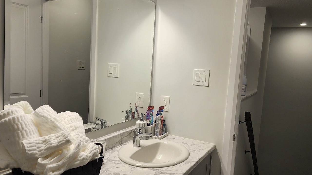 Photo of Bathroom in Kanata Lakes - Marchwood Lakeside - Morgan's Grant - Kanata