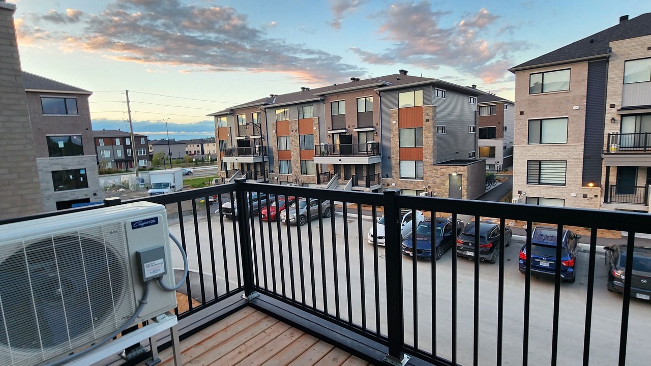 Photo of Outdoor in Kanata Lakes - Marchwood Lakeside - Morgan's Grant - Kanata