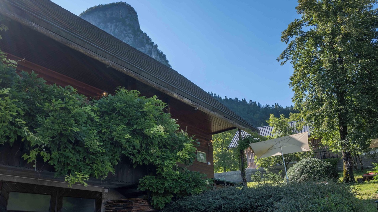 Photo of Outdoor in Studor