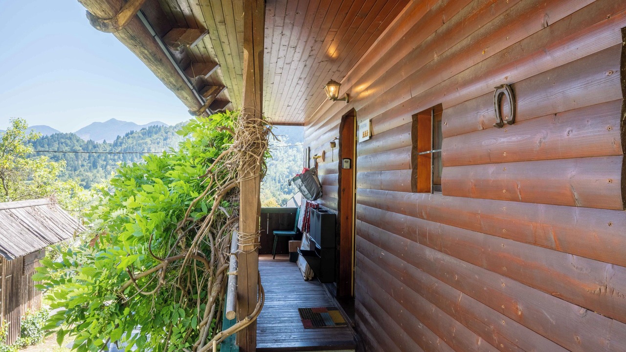 Photo of Outdoor in Studor