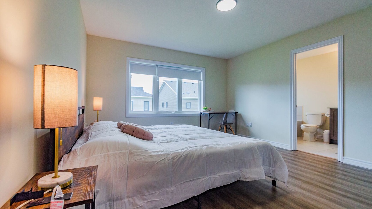 Photo of Bedroom in Thorold