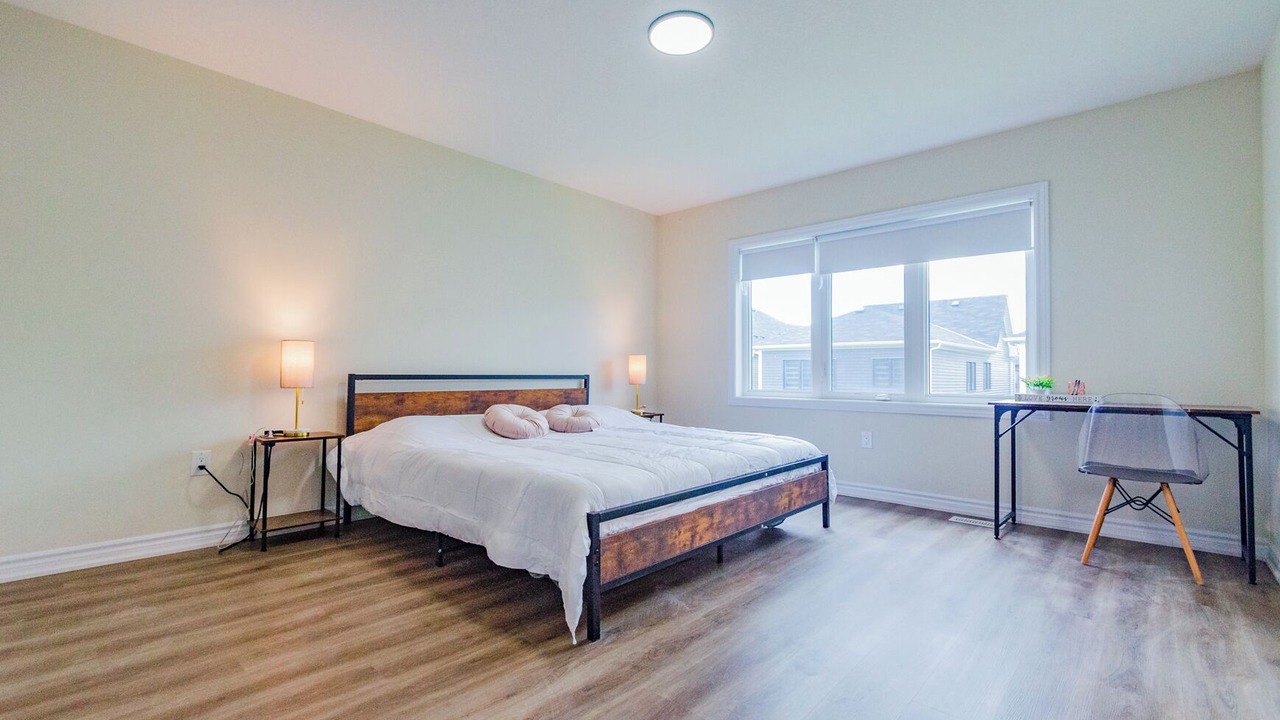 Photo of Bedroom in Thorold