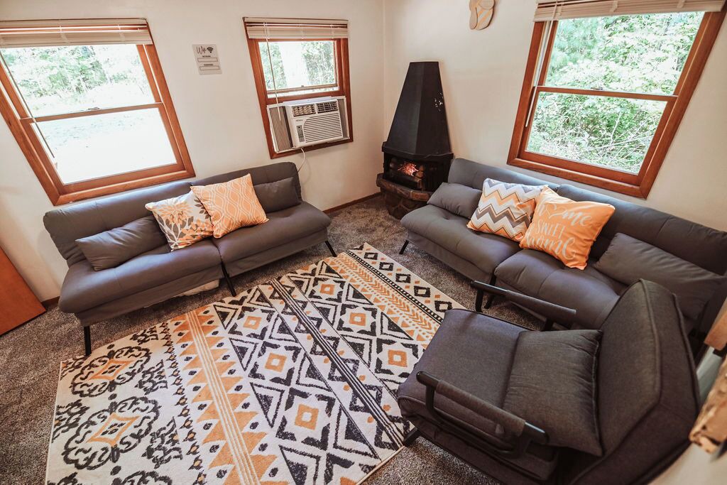 Photo of Livingroom in Arkdale