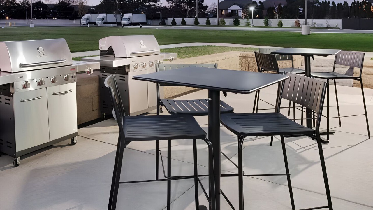 Photo of Outdoor in Macomb
