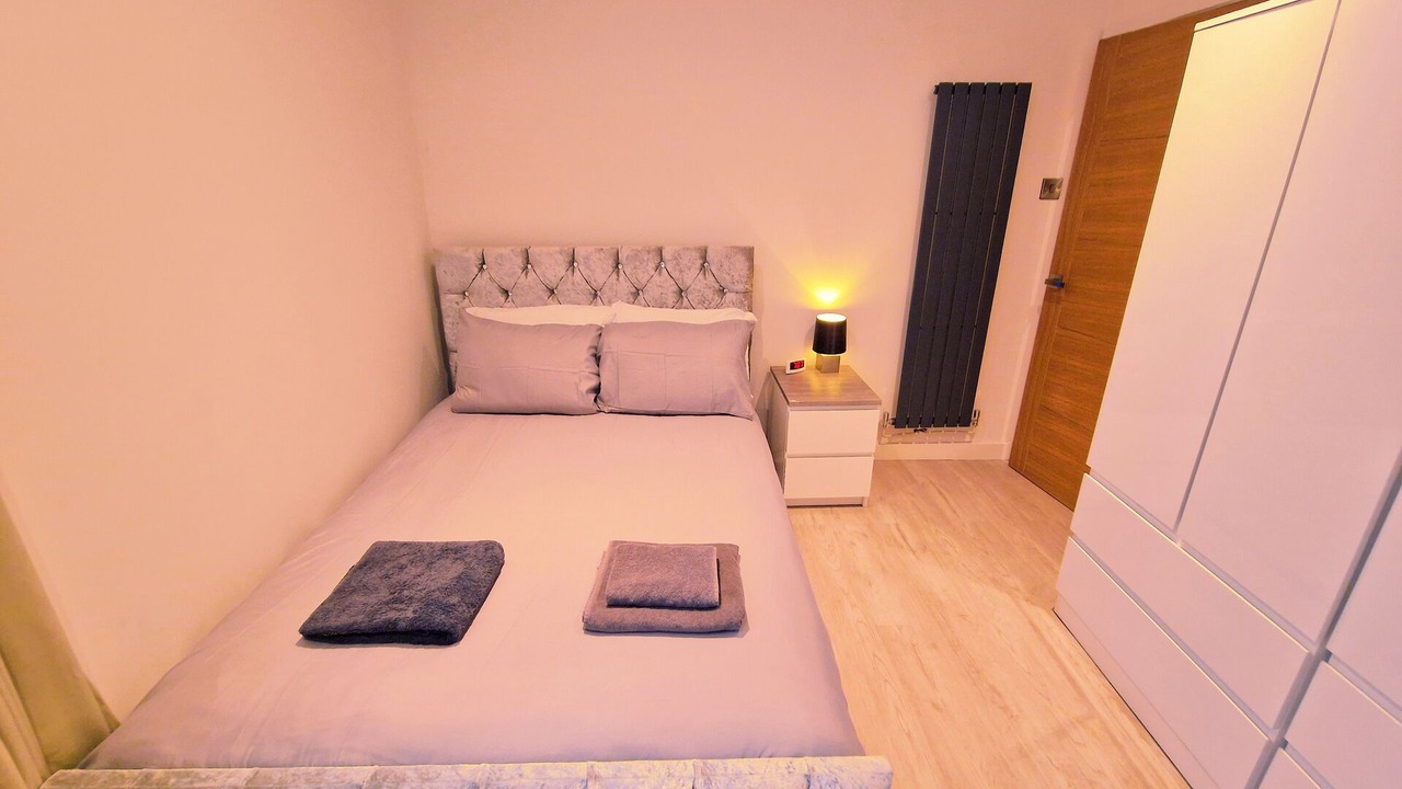 Photo of Bedroom in Chorlton-by-Backford