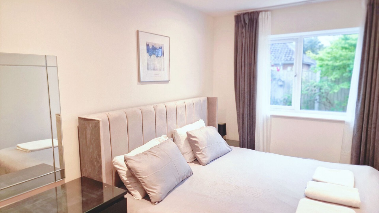 Photo of Bedroom in Chorlton-by-Backford