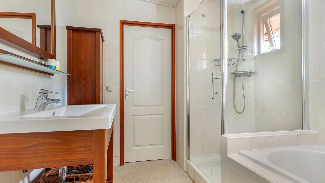 Photo of Bathroom in Erm