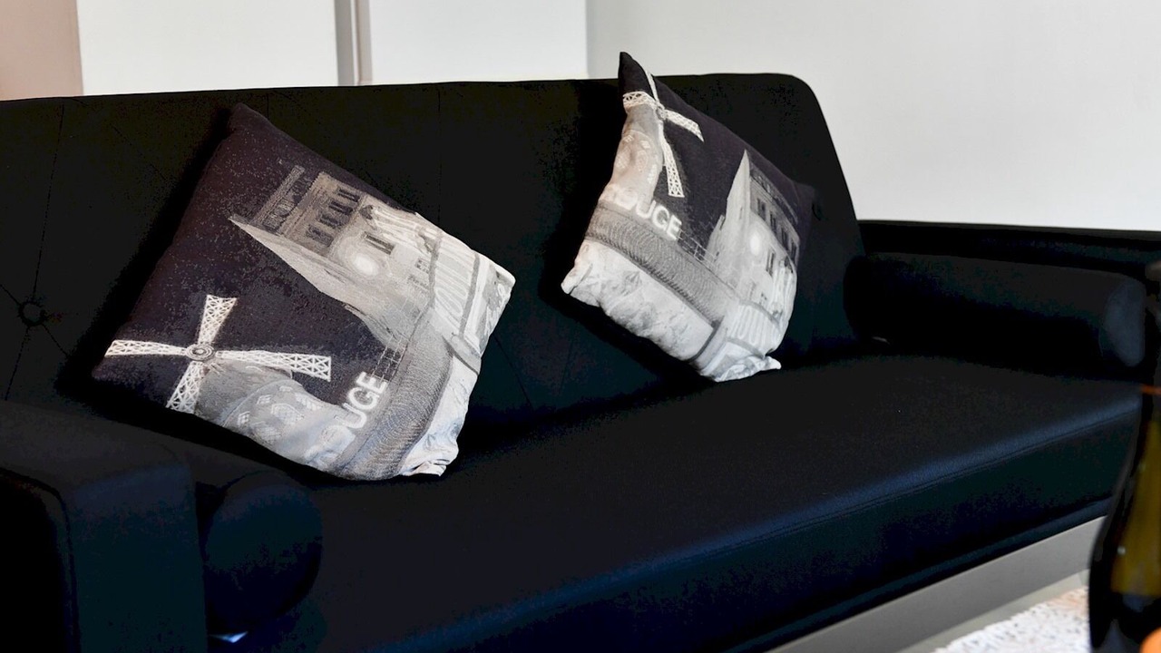 Photo of Livingroom in Grangetown
